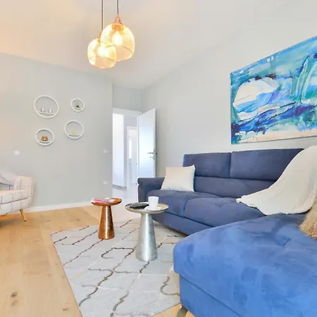 Διαμέρισμα Pia *