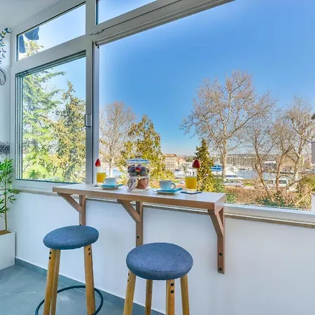 Apartament Pia